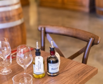 Chateau d'estoublon et bistrot mogador restaurant hôtellerie mobilier professionnel 8