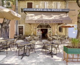 Café de la poste restaurant hôtellerie mobilier professionnel - CHR - mobilier coulomb