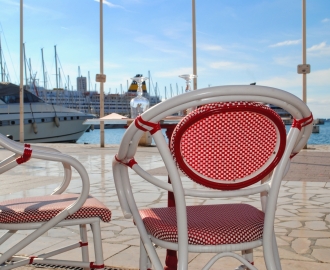Grand caf de la rade Mobilier professionnel restaurant htellerie CHR