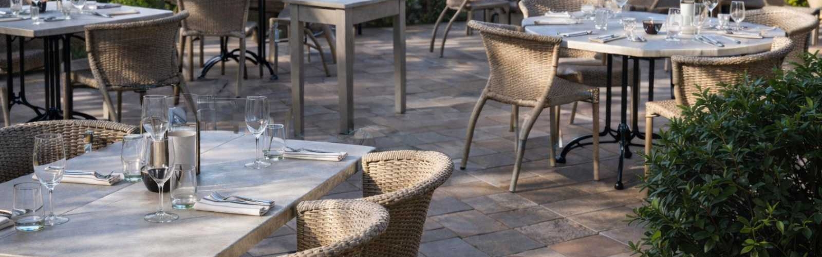 La Verdoyante mobilier coulomb CHR 01