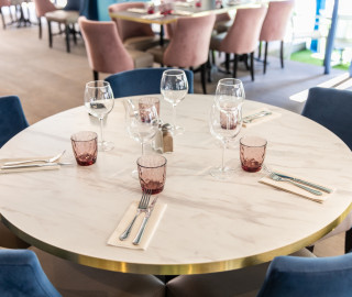 Brasserie le saint pierre - MOBILIER COULOMB - CHR - Mobilier professionnel