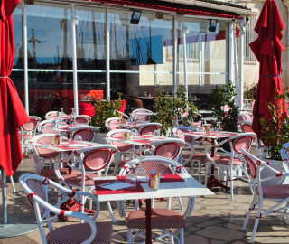 Grand café de la rade Mobilier professionnel restaurant hôtellerie CHR