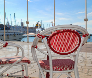 Grand café de la rade Mobilier professionnel restaurant hôtellerie CHR