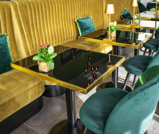 Café de la place Mobilier professionnel restaurant hôtellerie CHR