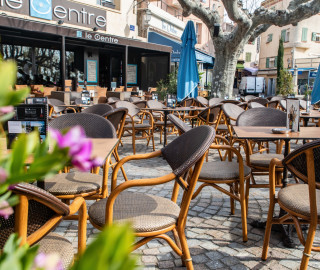 Le centre - MOBILIER COULOMB - CHR - mobilier professionnel - restaurant