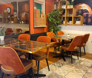 Café du Midi CHR Mobilier Coulomb 02